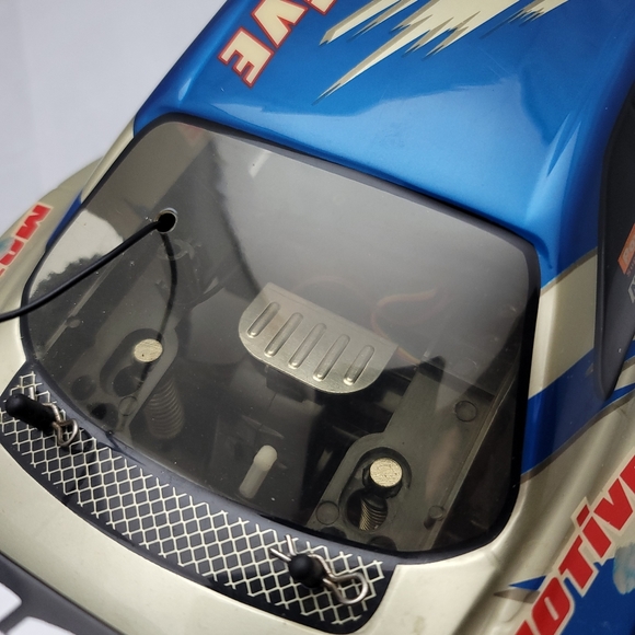 *Limited Edition* Propel Toys Motive DRIFT 1/10 Scale Skyline R34 RC Car - Picture 11 of 14